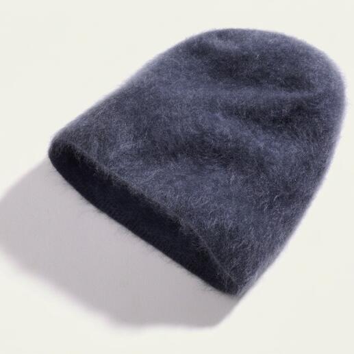 Bonnet en cachemire brossé gris foncé de côté.
