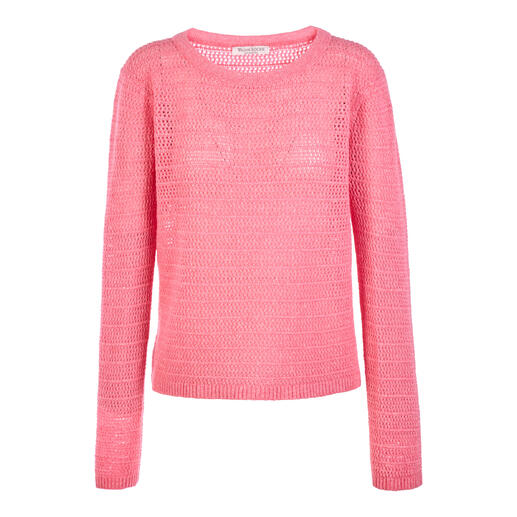 Pull en maille Edel rose de William Lockie sur fond blanc.