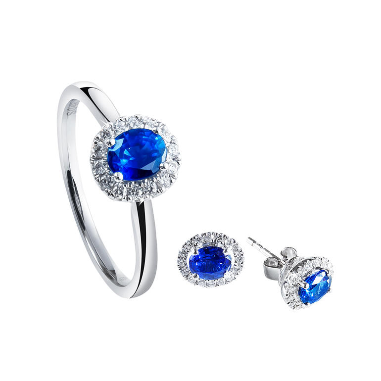 Bague ou Clous d’oreilles saphir Bague et boucles d'oreilles en saphir en or blanc avec pierres bleues