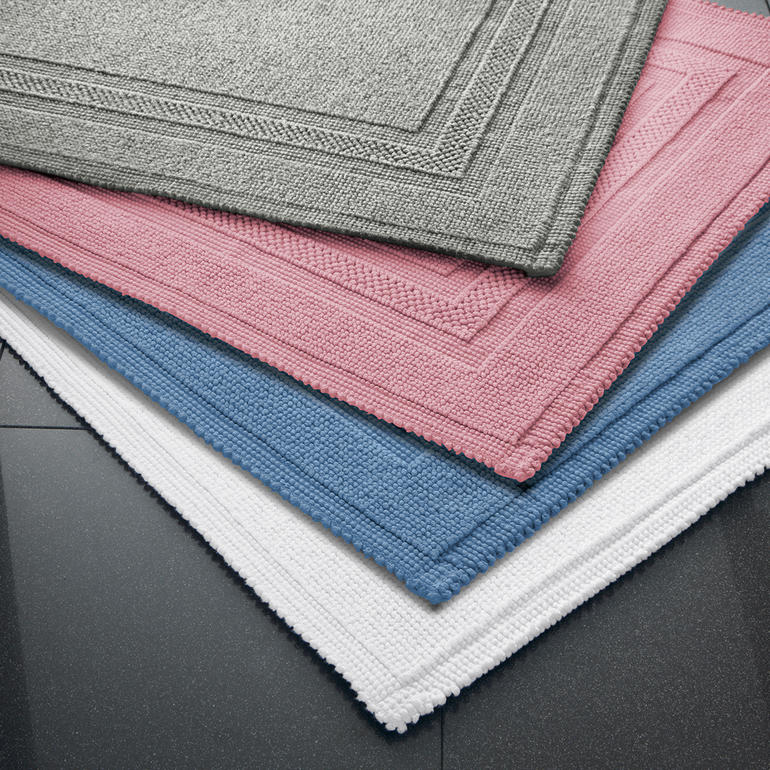Assorti à tous les aménagements de salles de bains : le tapis de bain non pelucheux est disponible en 5 coloris actuels. Tapis de bain sans peluches en plusieurs couleurs, 60 x 90 cm.