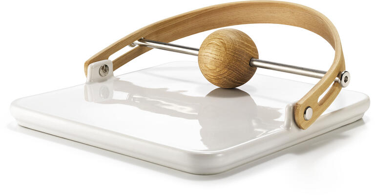 Le porte-serviettes design est fabriqué à partir de beaux matériaux naturels – un accroche-regard sur toutes les tables. Support à serviettes design crème avec une forme élégante et minimaliste.