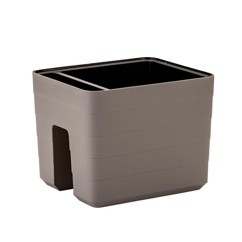 Pot de fleurs taupe avec réservoir d'eau pour attacher à une balustrade.