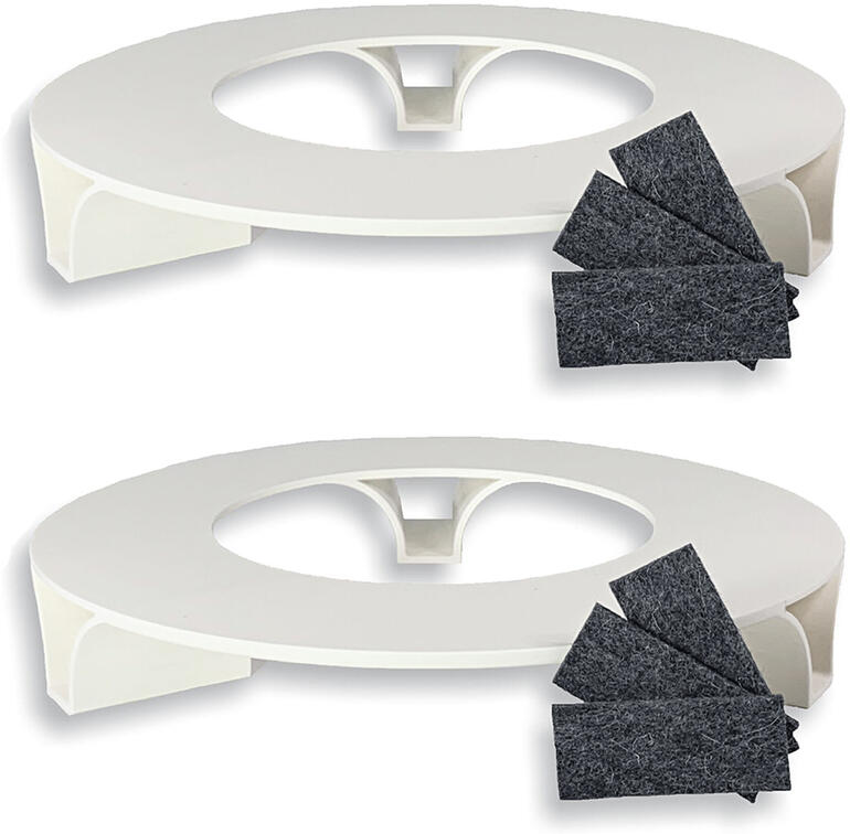 Soucoupe crème avec des glisseurs en feutre.