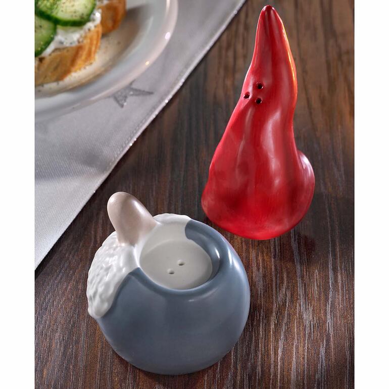 Salière et poivrière Tomte ensemble sur une table.