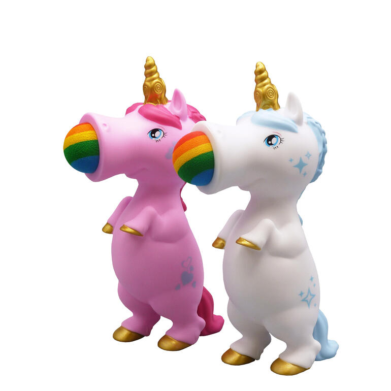 Deux ploppers licornes en rose et blanc avec une bouche arc-en-ciel.