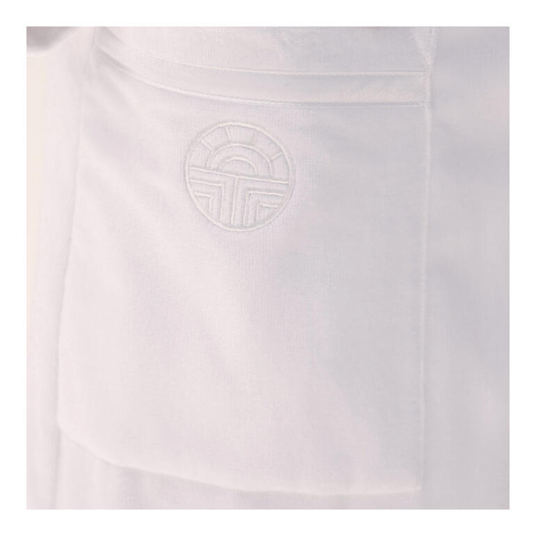 Peignoir de bain haute couture de Féraud Détails d'une poche de peignoir Féraud Couture blanc avec logo