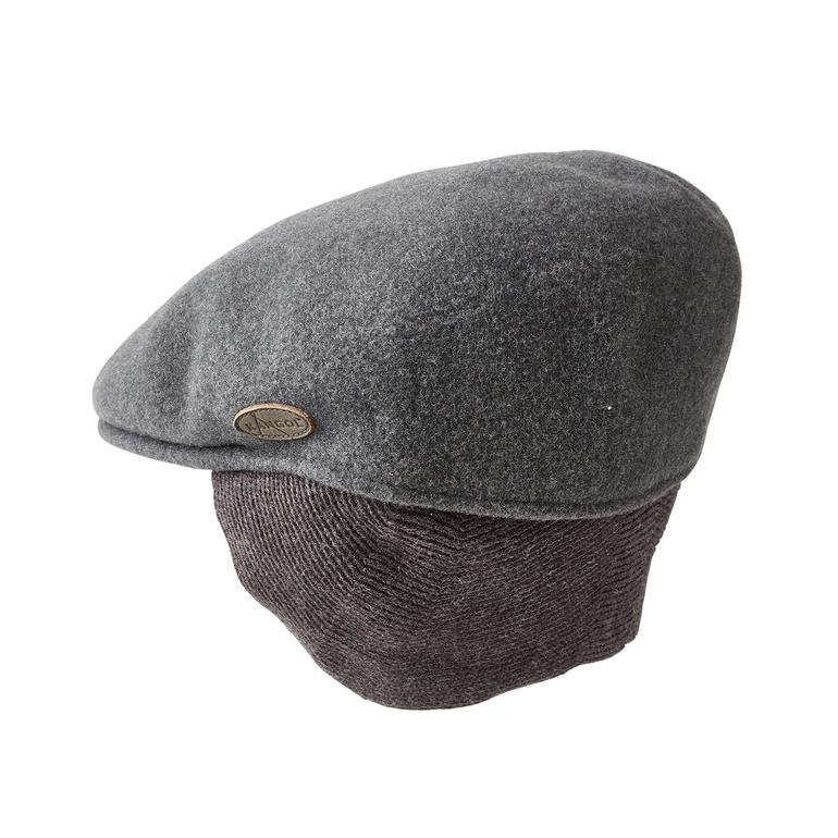 Casquette Kangol avec protège-oreilles sur fond blanc.