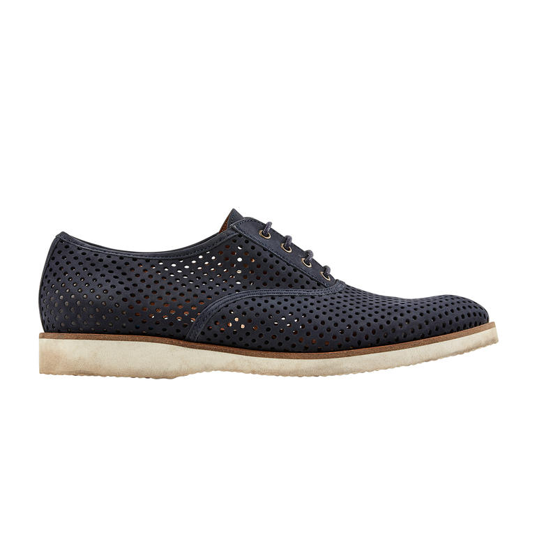 Vue latérale des chaussures derby d'été bleu marine de Eureka avec look élégant.