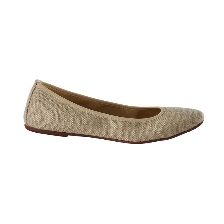 Nature Profil d'une ballerine en chanvre beige clair
