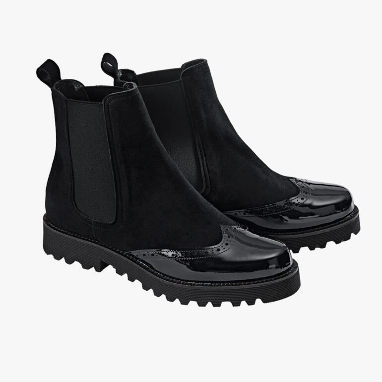 Bottines Chelsea Casanova noires en daim avec des détails brillants.