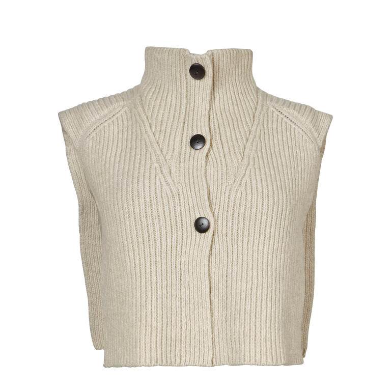 Col beige avec trois boutons noirs.
