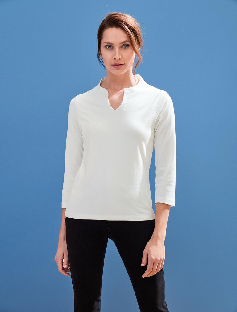 T-shirt blazer classique en crème avec col montant et manches 3/4