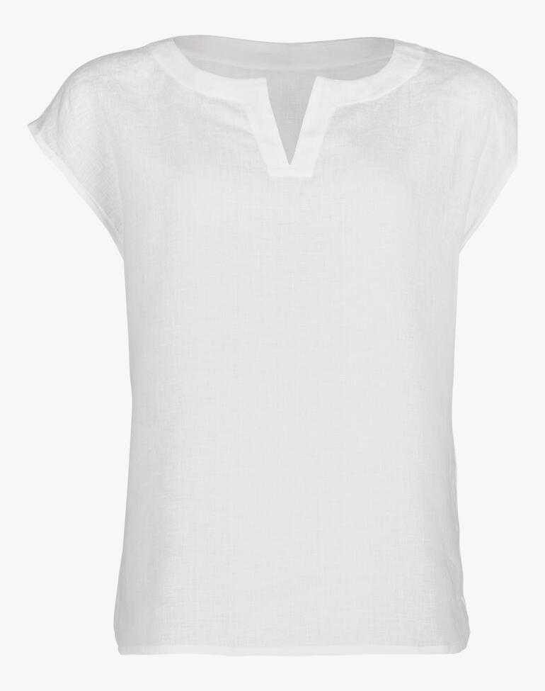 Chemisier blanc en lin pour loungewear.