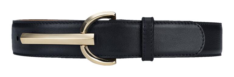 Marine Ceinture en cuir noire avec boucle dorée.
