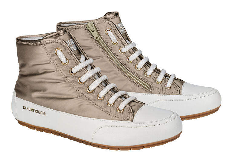 Paire de baskets Candice Cooper Glam en or brillant, sur fond neutre.