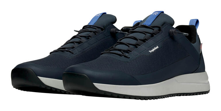 Baskets Tropicfeel en bleu foncé avec des accents noirs et gris.