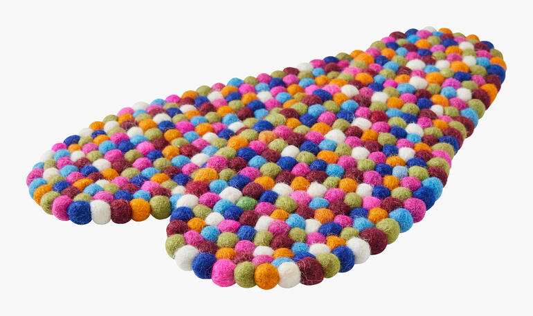 Semelle de massage multicolore, deux grandes sections de boules de feutre.