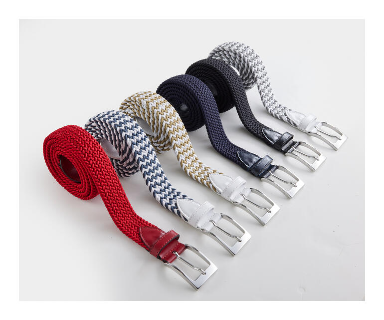 Ceintures élastiques de différentes couleurs côte à côte